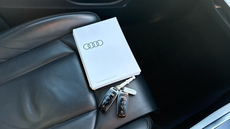 Audi Q7 50 TDI Quattro S Line 5dr Tiptronic Diesel Estate